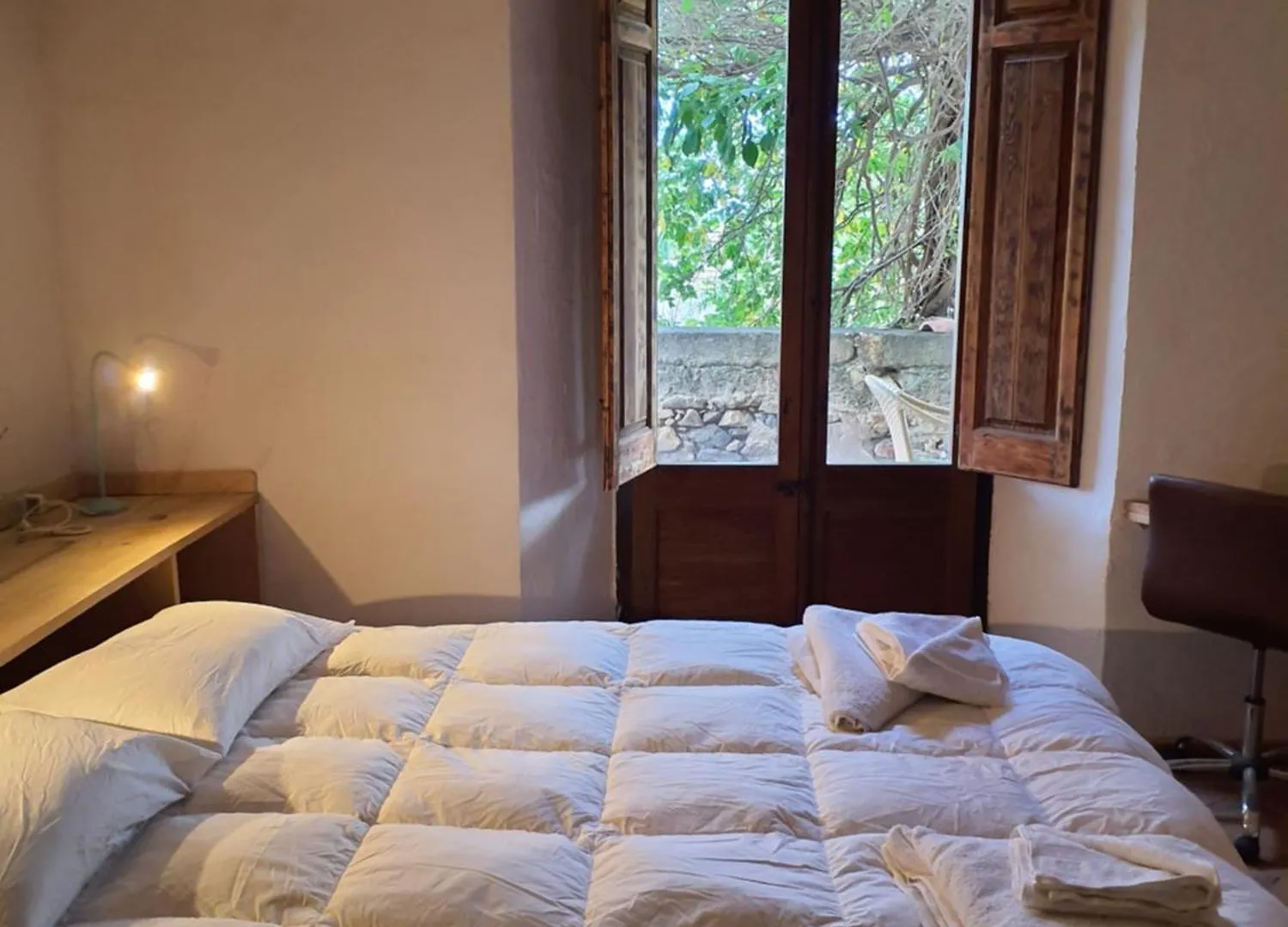 Holiday home Casa Rural De Ensueno En Cantallops Con 9 Habitaciones Dobles Con Banos Privados Y Piscina De 20M X 2,70M Spain