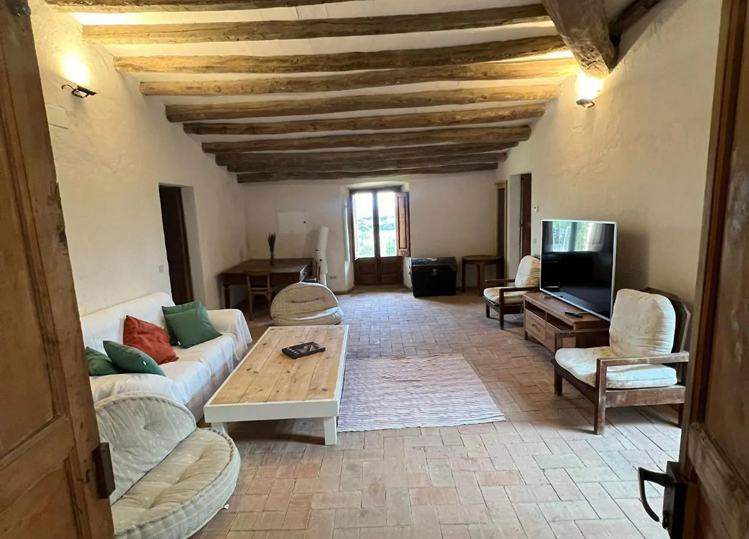Holiday home Casa Rural De Ensueno En Cantallops Con 9 Habitaciones Dobles Con Banos Privados Y Piscina De 20M X 2,70M